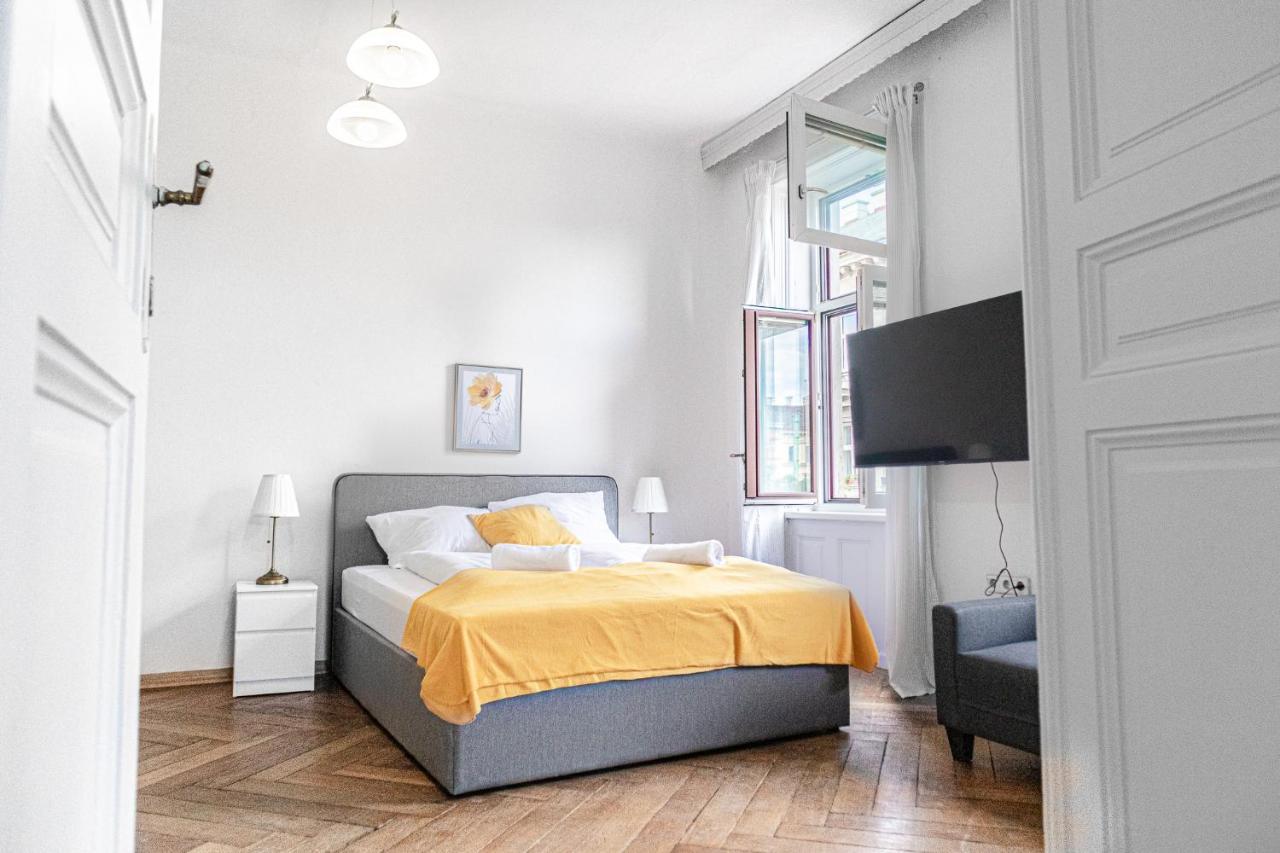 Cozy 2Br Apt. Near Akh Hospital-Ideal For Longstay Вена Экстерьер фото